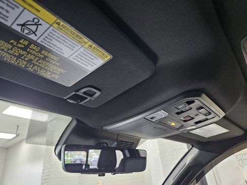 Used 2025 Toyota Tacoma TRD Sport w/ TRD Sport Premium Package image 22