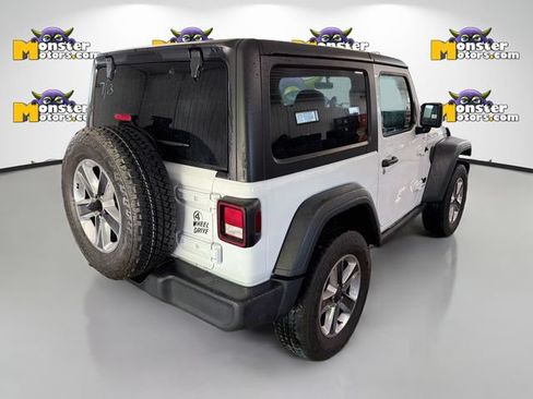 Used 2023 Jeep Wrangler Sport AWD/4WD image 4
