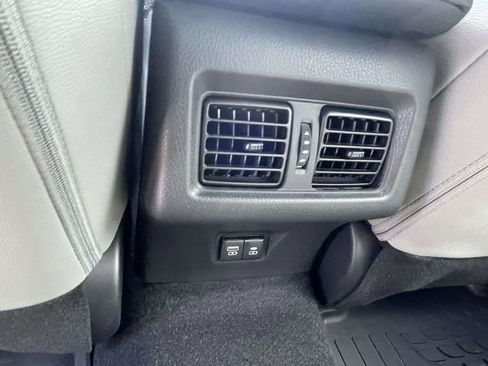Used 2026 Toyota Camry SE FWD image 11