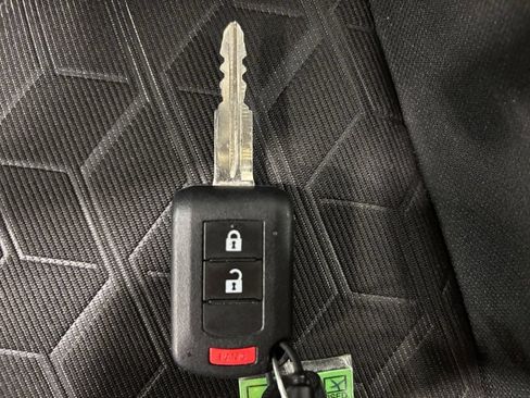 Used 2025 Mitsubishi Outlander Sport ES AWD/4WD image 13