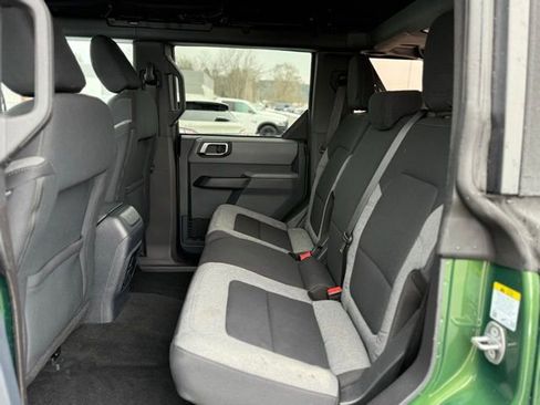 Used 2023 Ford Bronco Big Bend w/ Sasquatch Package image 15