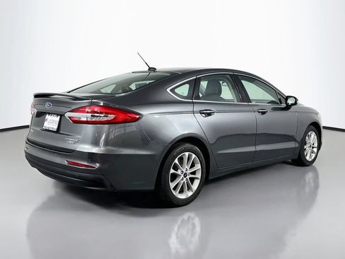 Used 2020 Ford Fusion Energi Titanium FWD image 6