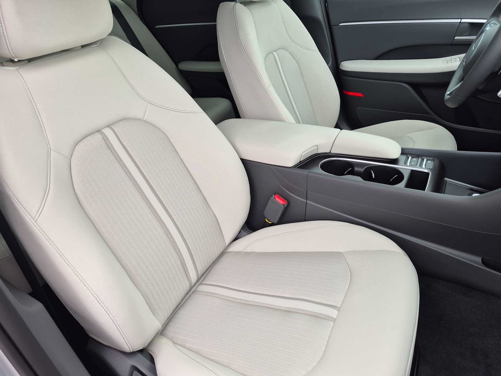 New 2026 Hyundai Sonata SEL FWD image 21