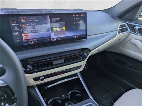 Used 2026 BMW 430i Coupe w/ Parking Assistance Package image 15