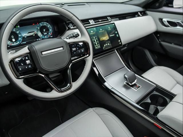 New 2026 Land Rover Range Rover Velar S AWD/4WD image 16