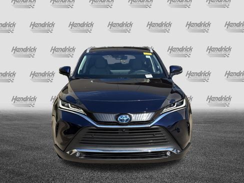 Used 2023 Toyota Venza Limited AWD/4WD image 3