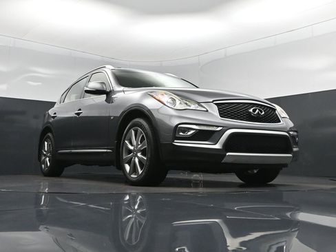 Used 2017 INFINITI QX50 AWD w/ Premium Plus Package image 44