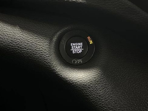 Used 2020 Jeep Cherokee Latitude Lux w/ Quick Order Package 26H Lux image 20