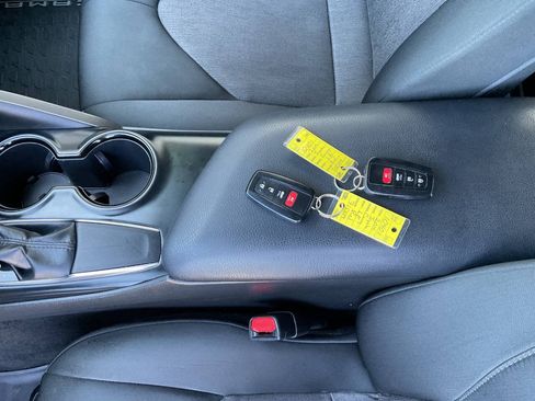 Used 2019 Toyota Camry LE w/ Audio Package FWD image 26