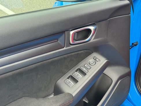 Used 2025 Honda Civic Type R image 27