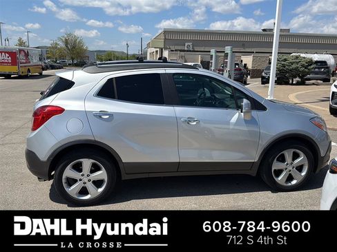 Used 2016 Buick Encore FWD image 1