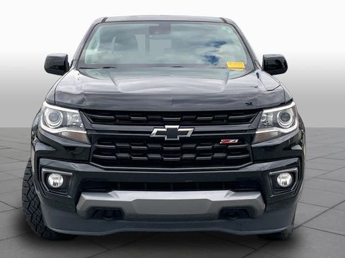 Used 2022 Chevrolet Colorado Z71 w/ Z71 Midnight Edition AWD/4WD image 4