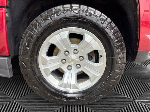 Used 2018 Chevrolet Silverado 1500 LT w/ All Star Edition AWD/4WD image 14