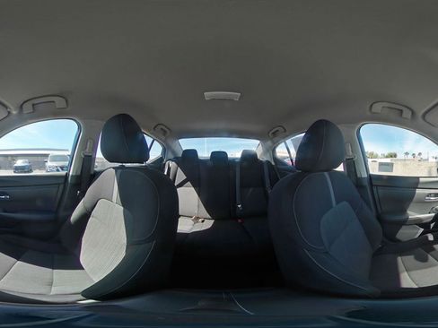 Used 2025 Nissan Sentra SV FWD image 40