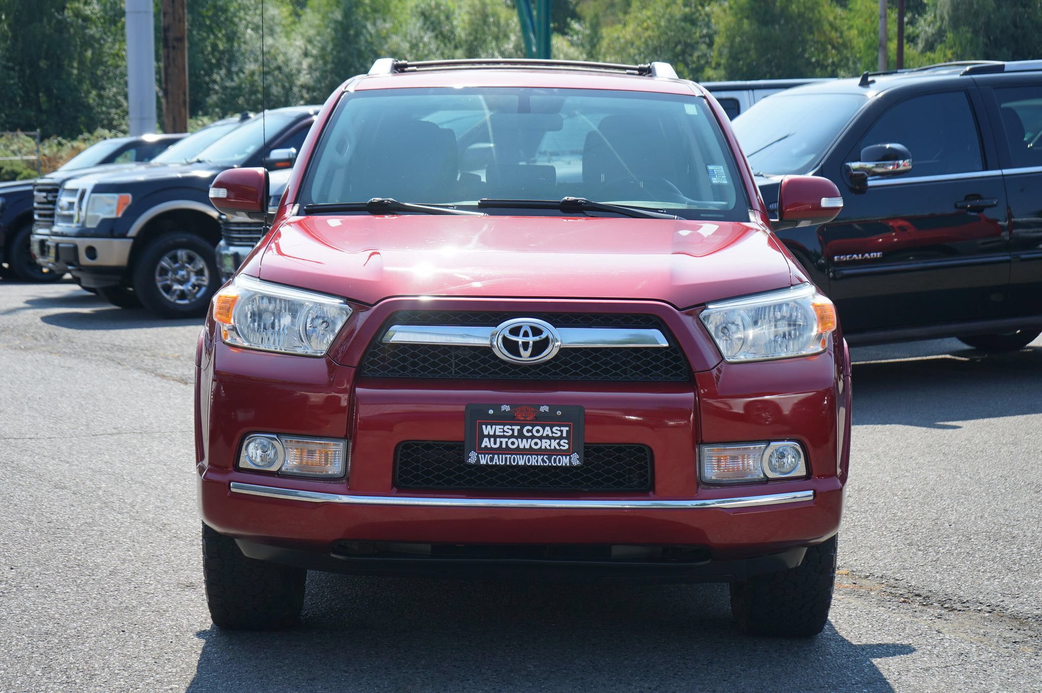 Used 2012 Toyota 4Runner SR5 AWD/4WD image 8