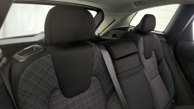 Used 2025 Volvo XC60 B5 Core AWD/4WD image 42