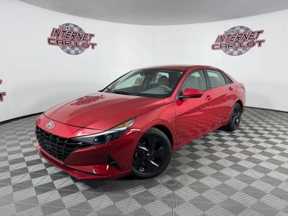 Used 2023 Hyundai Elantra SEL