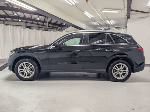 Used 2023 Mercedes-Benz GLC 300 w/ Exclusive Trim Package image 25