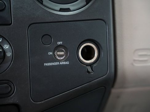 Used 2008 Ford F250 XL image 19