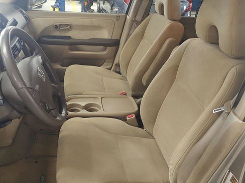 Used 2005 Honda CR-V EX image 2