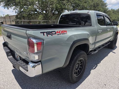 Used 2022 Toyota Tacoma 4x4 Double Cab image 10