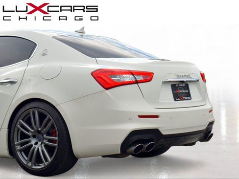 Used 2018 Maserati Ghibli S GranSport Q4 AWD/4WD image 9