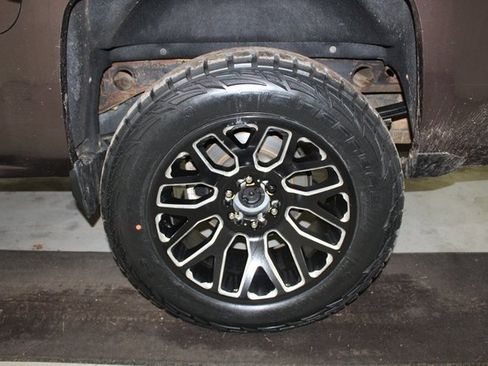 Used 2016 Chevrolet Silverado 1500 LT w/ All Star Edition image 7