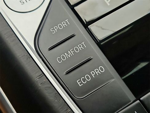 Used 2023 BMW 330i xDrive Sedan w/ Driving Assistance Package image 41