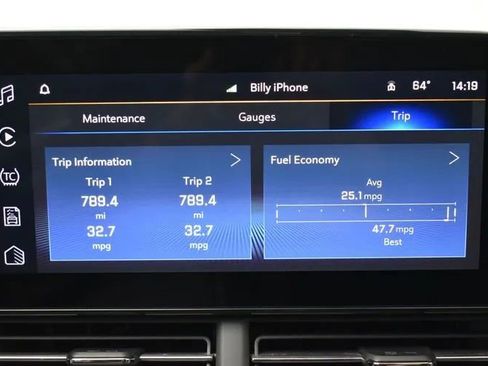 Used 2025 Chevrolet Trax LT w/ LT Convenience Package FWD image 32