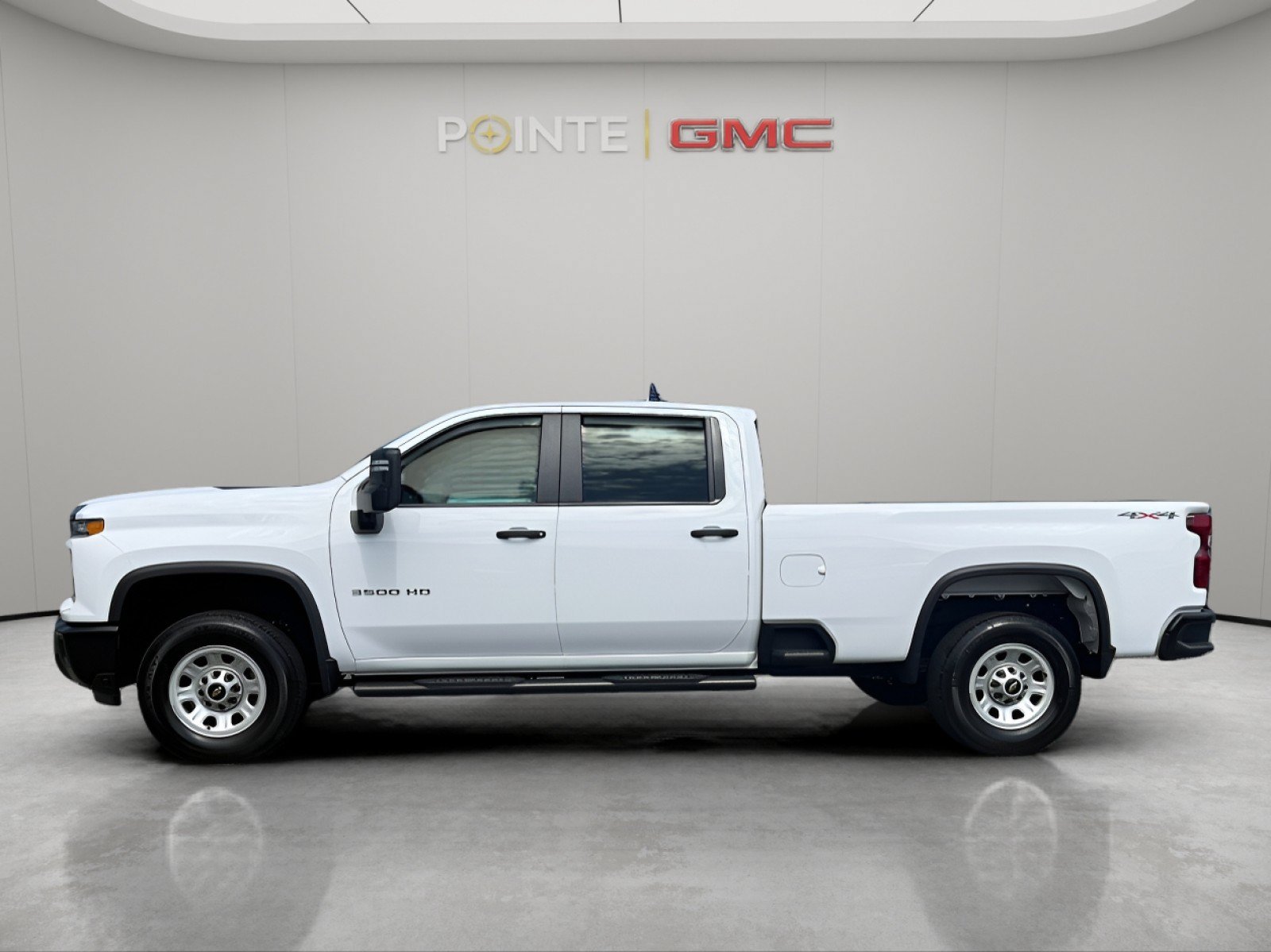 Used 2025 Chevrolet Silverado 3500 W/T w/ WT Convenience Package AWD/4WD image 3