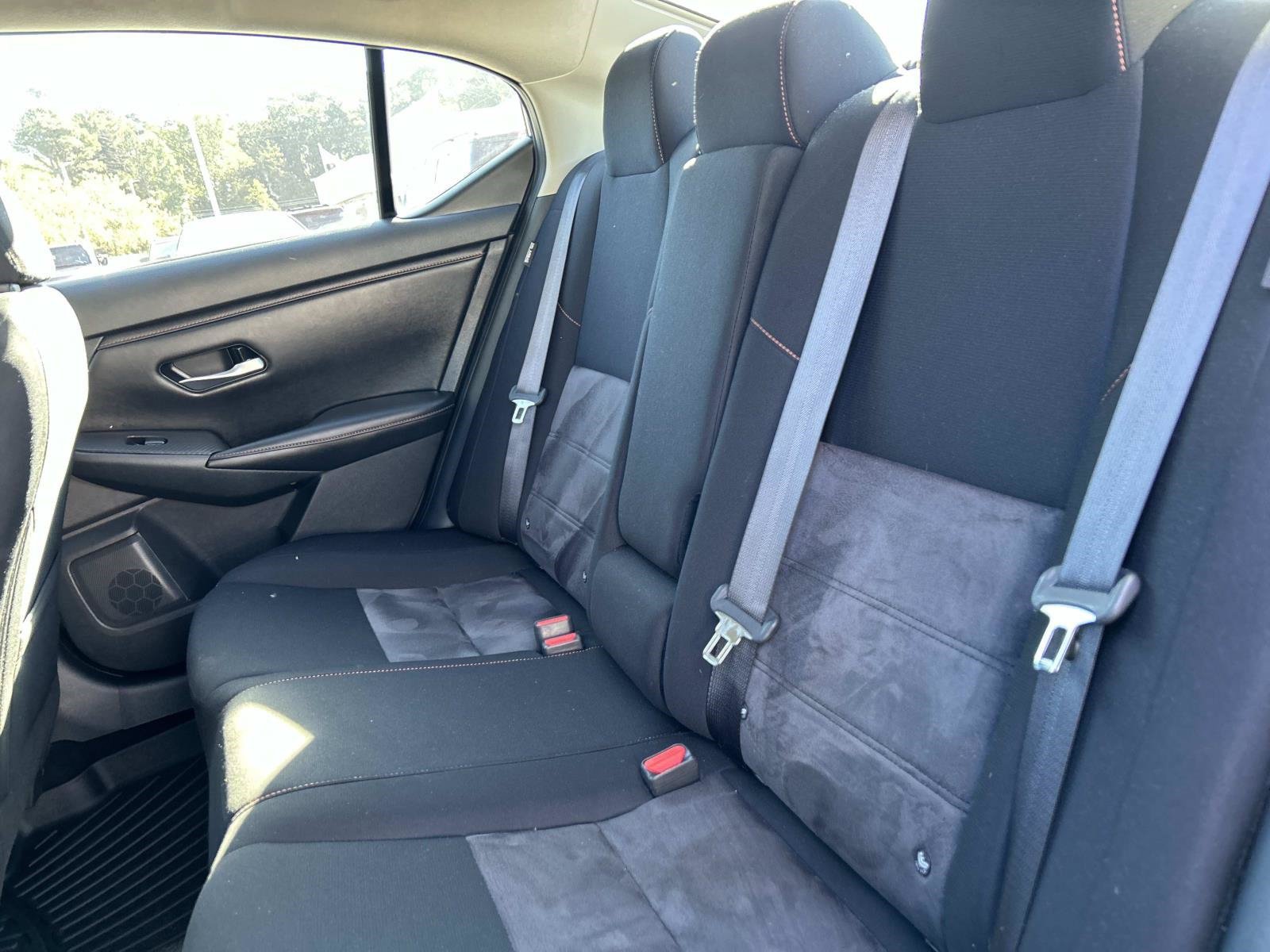 Used 2022 Nissan Sentra SR w/ Trunk Package FWD image 11