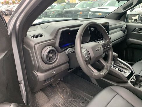 Used 2024 Chevrolet Colorado Trail Boss w/ Advanced Trailering Package AWD/4WD image 17
