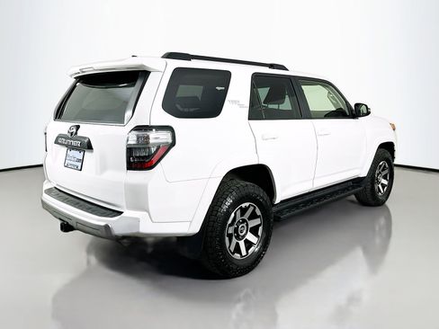 Certified 2023 Toyota 4Runner TRD Off-Road Premium AWD/4WD image 7