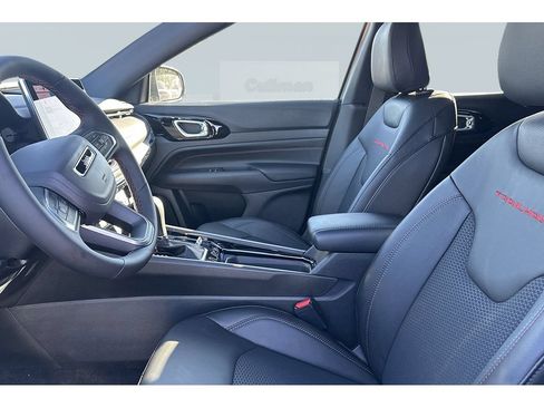 New 2026 Jeep Compass Trailhawk w/ Sun, Sound & Navigation Group AWD/4WD image 12