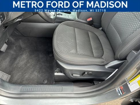 Used 2024 Ford Escape Active AWD/4WD image 11