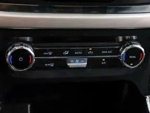 Used 2022 Ford F150 XLT w/ Equipment Group 301A Mid AWD/4WD image 30