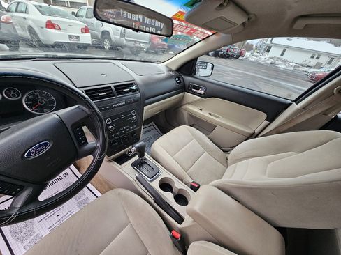 Used 2009 Ford Fusion SE image 16