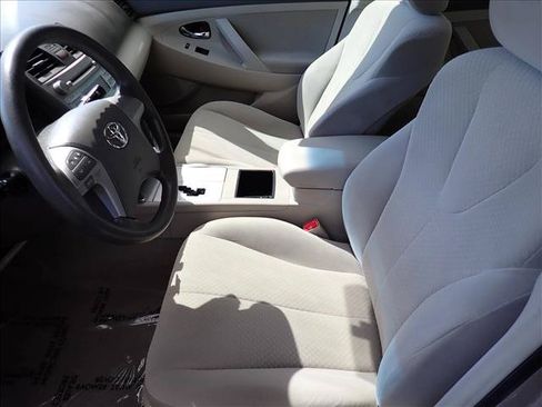 Used 2007 Toyota Camry LE FWD image 10