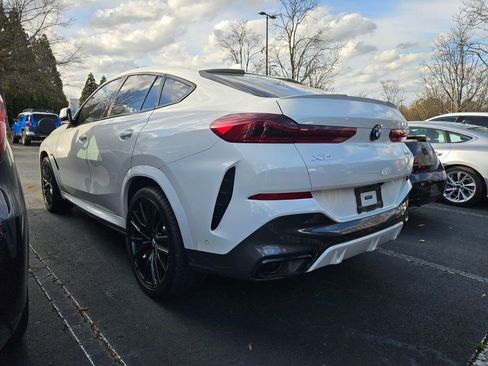 Used 2021 BMW X6 xDrive40i w/ M Sport Package image 6