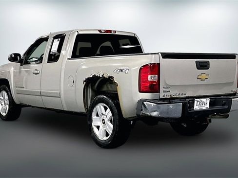 Used 2008 Chevrolet Silverado 1500 LTZ w/ Safety Package image 6