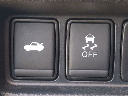 Used 2017 Nissan Altima 2.5 SR image 24