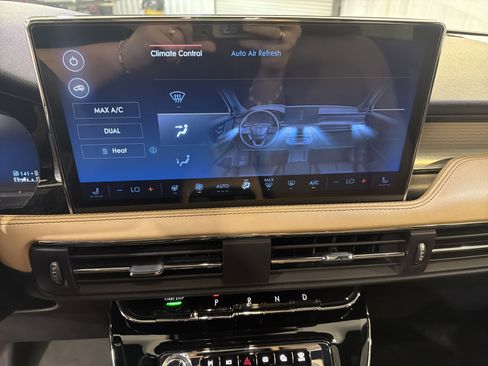 Used 2023 Lincoln Corsair Grand Touring w/ Equipment Group 302A AWD/4WD image 20