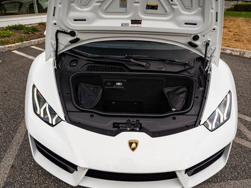 Used 2018 Lamborghini Huracan LP 580-2 image 36