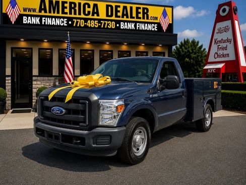 Used 2014 Ford E-350 and Econoline 350 Super Duty w/ Insulation Package RWD image 18