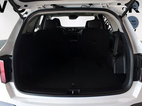 New 2026 Kia Sorento EX w/ EX Premium Package FWD image 11