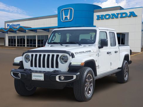 Used 2022 Jeep Gladiator Overland w/ Popular Equipment Package image 2