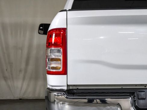 Used 2022 RAM 2500 Tradesman w/ Chrome Appearance Group image 40