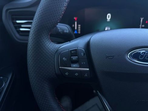 Used 2023 Ford Escape ST-Line w/ Tech Pack #1 image 27