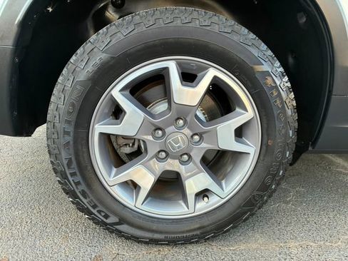 Used 2023 Honda Passport TrailSport image 13