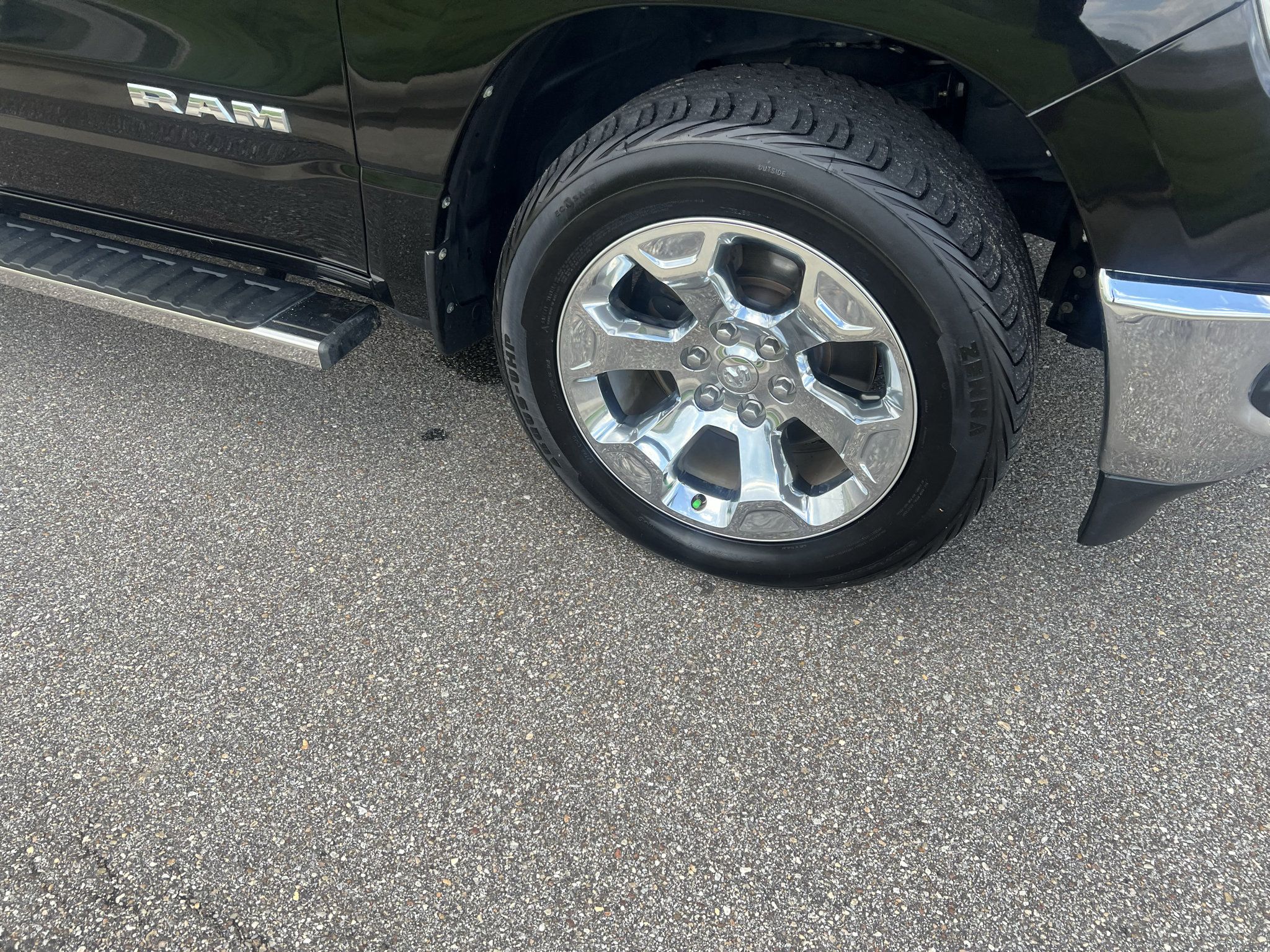 Used 2019 RAM 1500 Big Horn RWD image 5